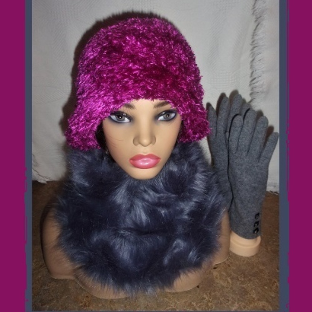 NEW Soft Silky Hat & Fur Infinity Collar SET